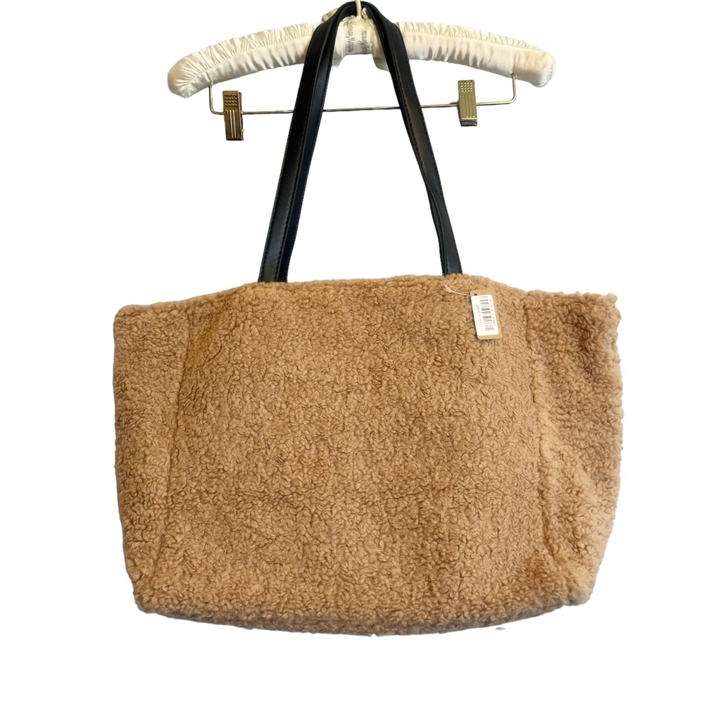 Oversized shoulder brown beige bag teddy furry slouch plush handbag